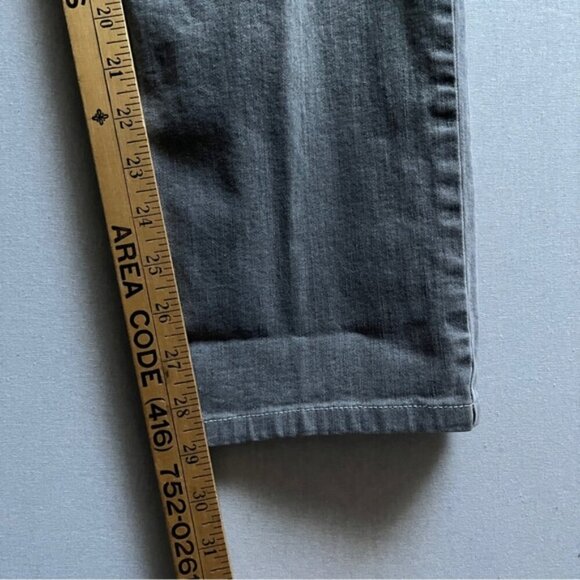 Gerry Weber straight fit grey denim jeans Sz 42R/ 32” - Picture 8 of 11